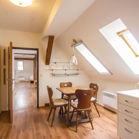 Statek Benice بيت ضيافة 3*