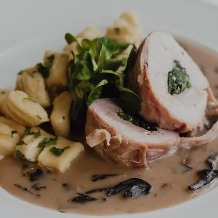 بيت ضيافة Statek Benice Chrastany (Benesov)